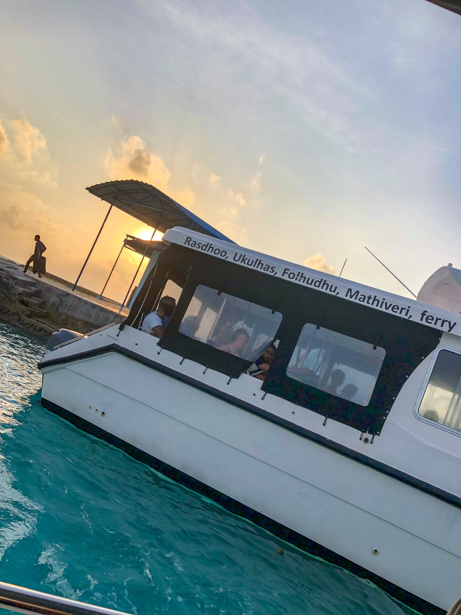 2021 GUIDE: Public Speedboat to the Local Islands of The Male Kaafu Atoll Maldives